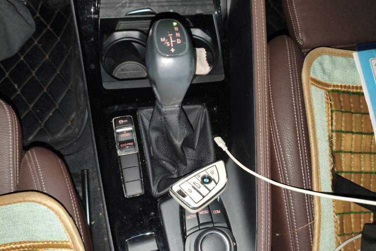 Used BMW X1 2018 sDrive18Li Luxury Model Gear Lever