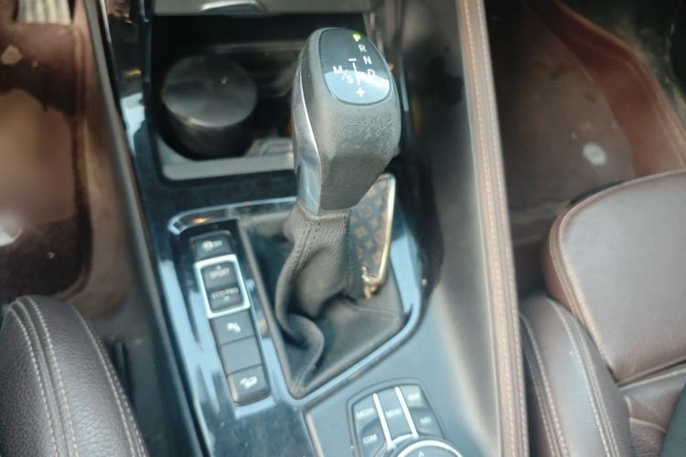 Used BMW X1 2018 xDrive20Li Luxury Model Gear Lever