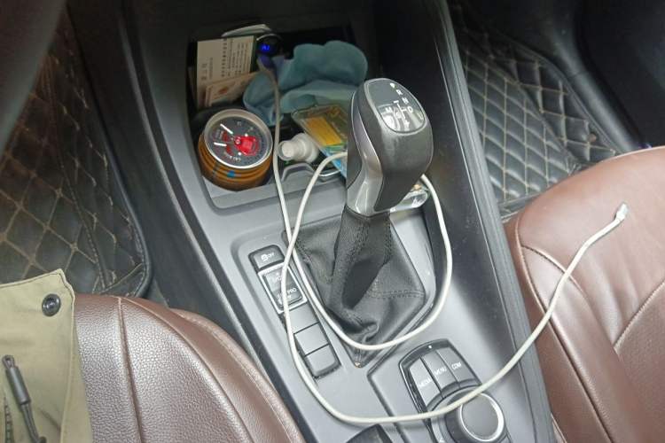 Used BMW X1 2018 sDrive20Li Leading Model Gear Lever