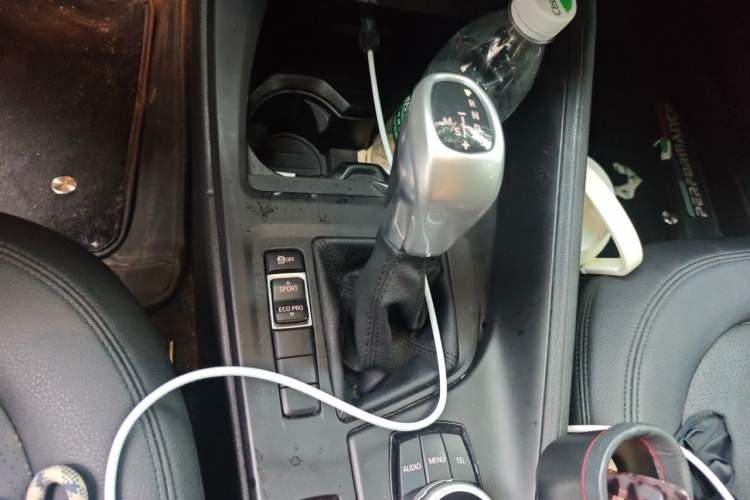 Used BMW X1 2018 sDrive20Li Leading Model Gear Lever