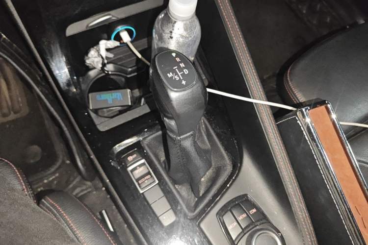 Used BMW X1 2018 sDrive18Li Luxury Model Gear Lever