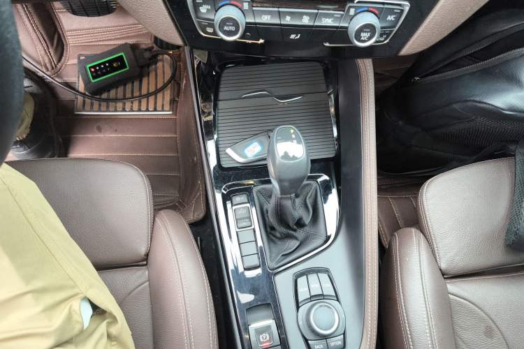 Used BMW X1 2018 sDrive18Li Luxury Model Gear Lever