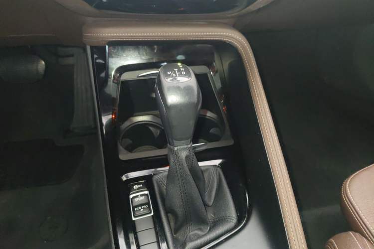 Used BMW X1 2018 sDrive18Li Luxury Model Gear Lever
