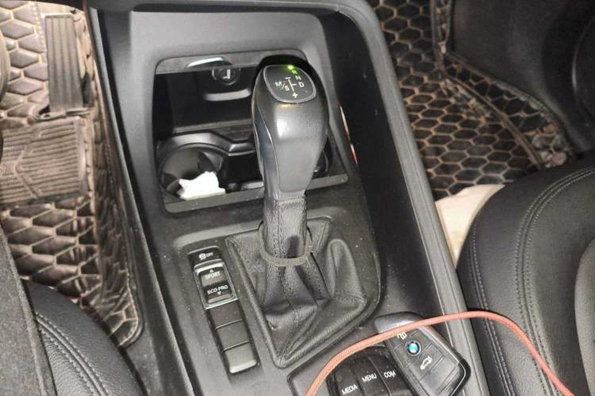 Used BMW X1 2018 sDrive20Li Leading Model Gear Lever