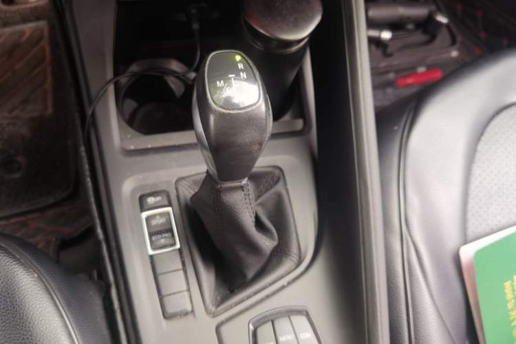 Used BMW X1 2018 sDrive20Li Leading Model Gear Lever