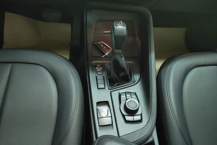 Used BMW X1 2018 sDrive18Li Fashion Model Gear Lever