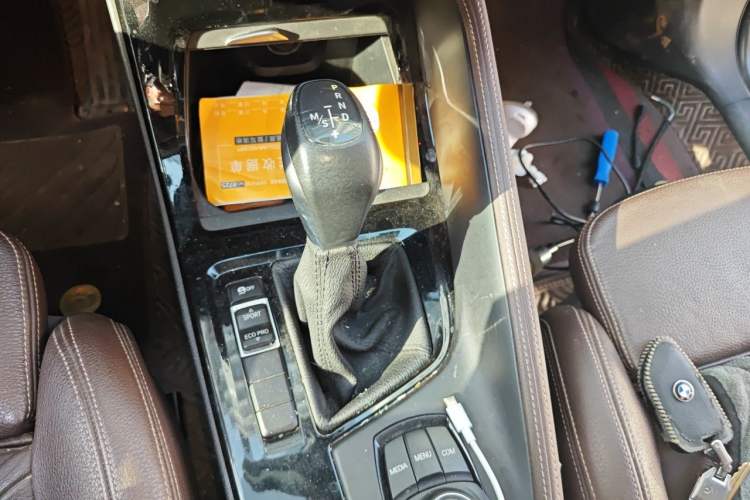 Used BMW X1 2018 sDrive18Li Luxury Model Gear Lever