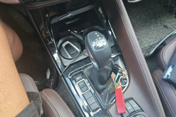 Used BMW X1 2018 sDrive18Li Luxury Model Gear Lever