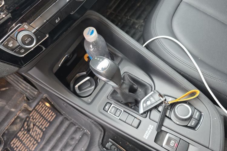 Used BMW X1 2018 sDrive18Li Fashion Model Gear Lever