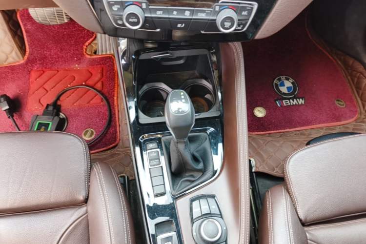 Used BMW X1 2018 sDrive18Li Luxury Model Gear Lever