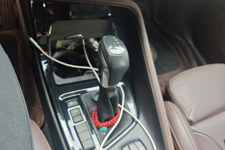 Used BMW X1 2018 sDrive18Li Luxury Model Gear Lever