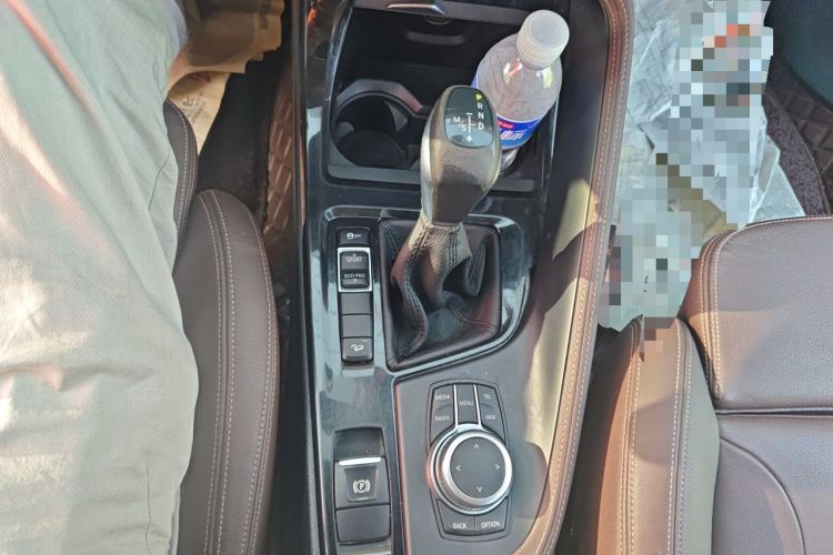Used BMW X1 2018 xDrive20Li Luxury Edition Gear Lever