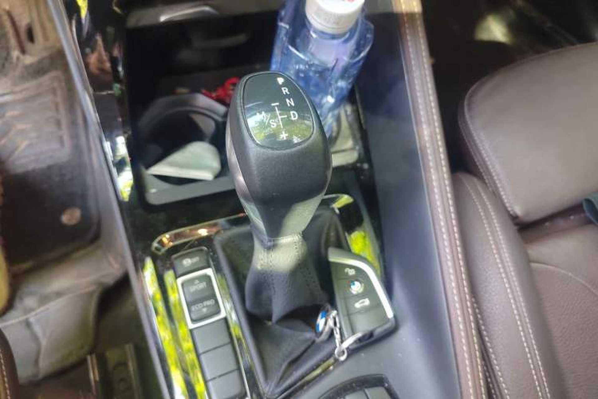 Used BMW X1 2018 sDrive18Li Luxury Model Gear Lever