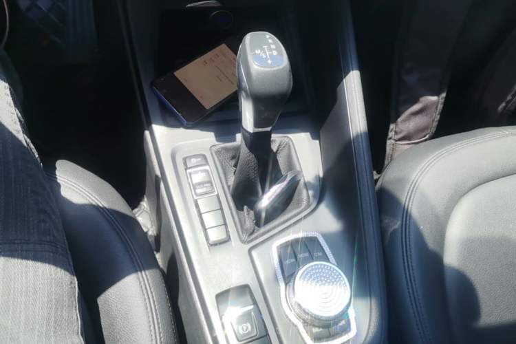 Used BMW X1 2018 sDrive18Li Fashion Model Gear Lever