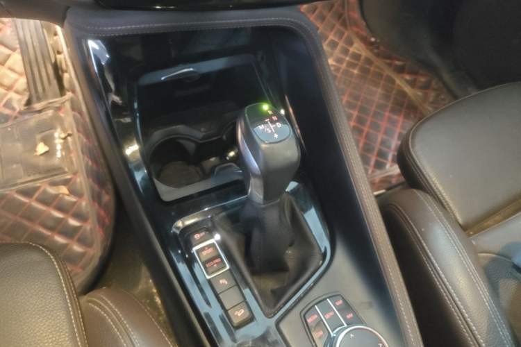 Used BMW X1 2018 xDrive20Li Luxury Model Gear Lever