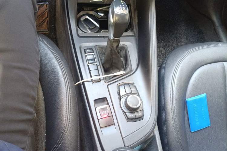 Used BMW X1 2018 sDrive18Li Fashion Model Gear Lever