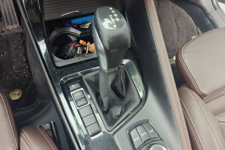 Used BMW X1 2018 sDrive18Li Luxury Model Gear Lever