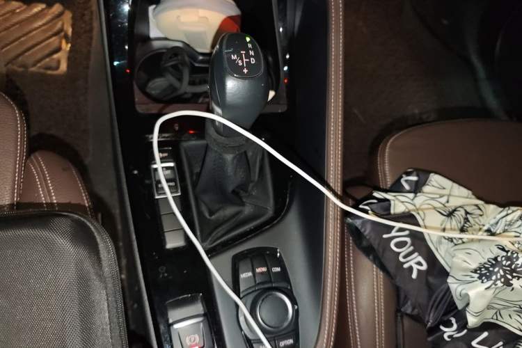 Used BMW X1 2018 sDrive18Li Luxury Model Gear Lever