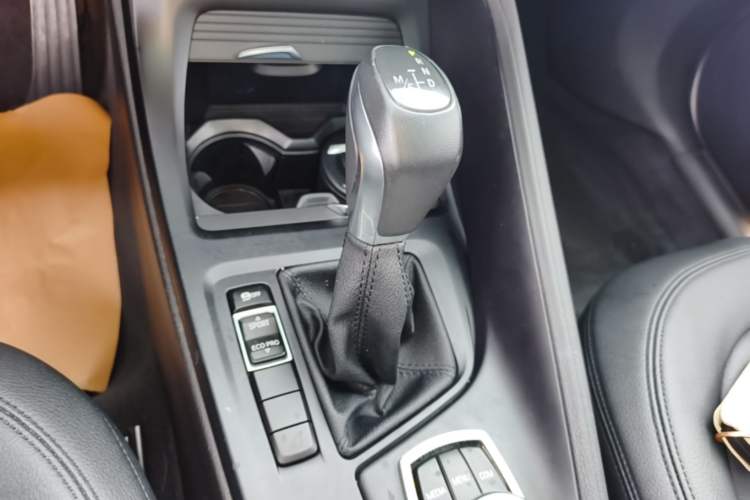 Used BMW X1 2018 sDrive20Li Leading Model Gear Lever