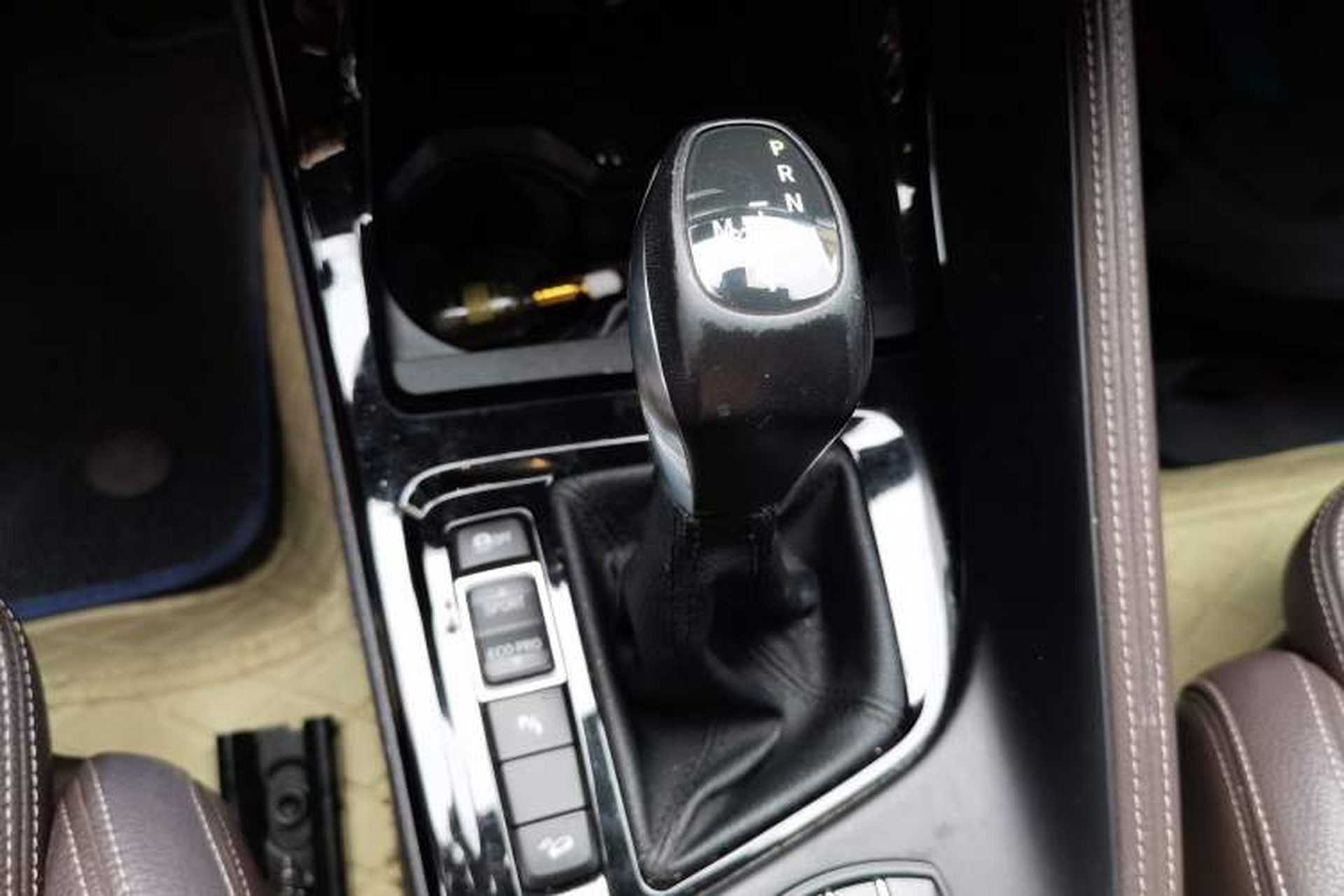 Used BMW X1 2018 xDrive20Li Luxury Model Gear Lever