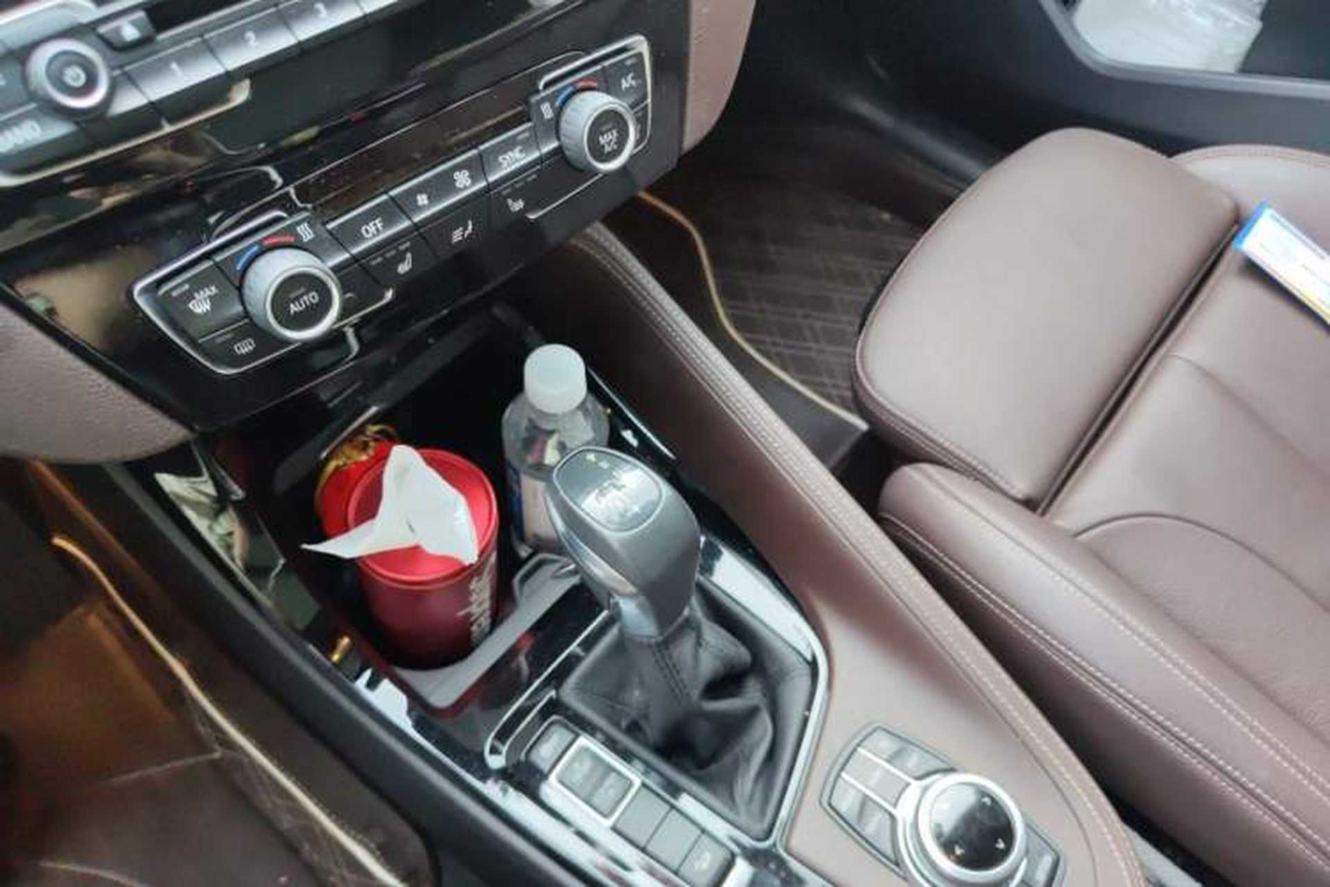 Used BMW X1 2018 xDrive20Li Luxury Edition Gear Lever