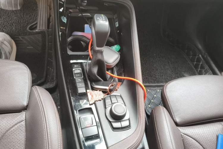Used BMW X1 2018 sDrive18Li Luxury Model Gear Lever