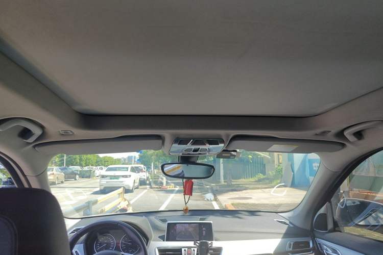 Used BMW X1 2018 sDrive18Li Fashion Model Headliner