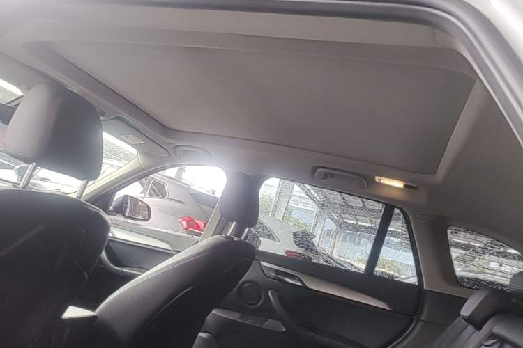 Used BMW X1 2018 sDrive18Li Fashion Model Headliner