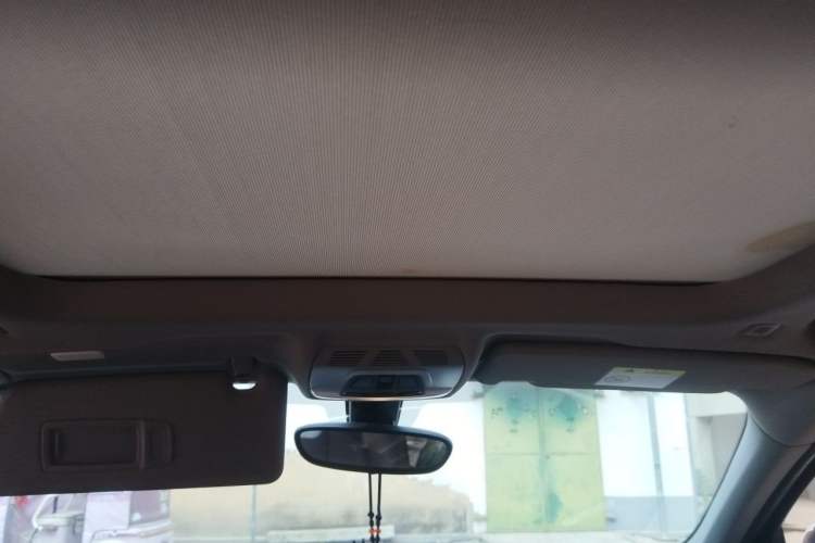 Used BMW X1 2018 sDrive18Li Luxury Model Headliner