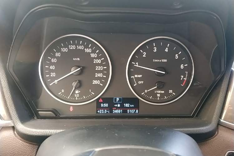 Used BMW X1 2018 xDrive20Li Luxury Edition Instrument Cluster