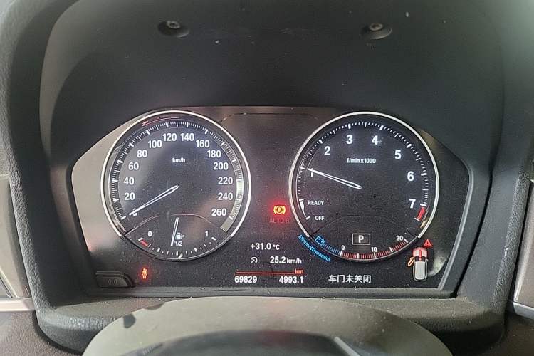 Used BMW X1 2018 xDrive20Li Luxury Edition Instrument Cluster