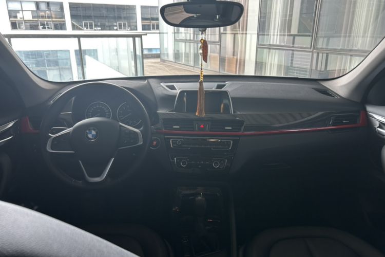 Used BMW X1 2018 sDrive20Li Leading Model Interior 1