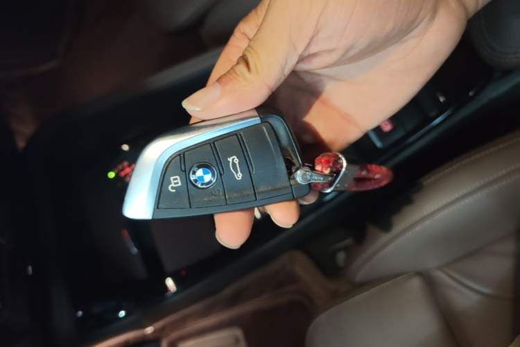 Used BMW X1 2018 xDrive20Li Luxury Edition Interior 1