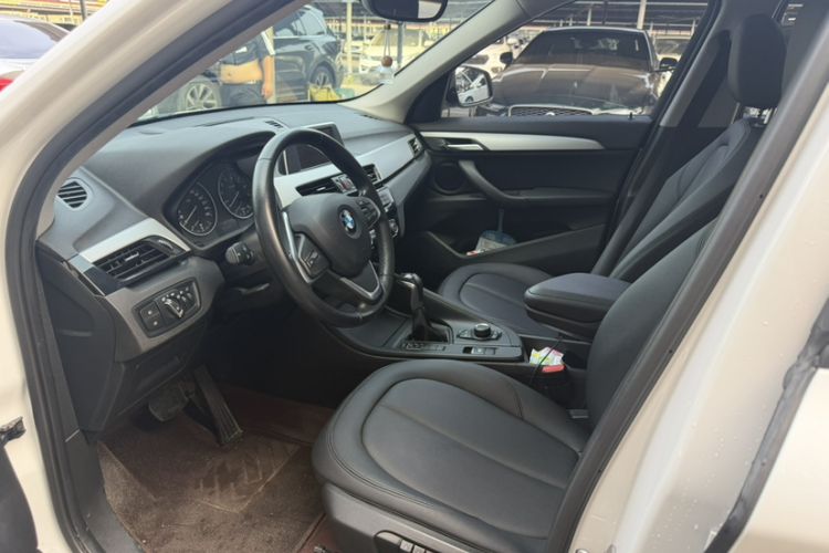 Used BMW X1 2018 sDrive18Li Fashion Model Interior 2