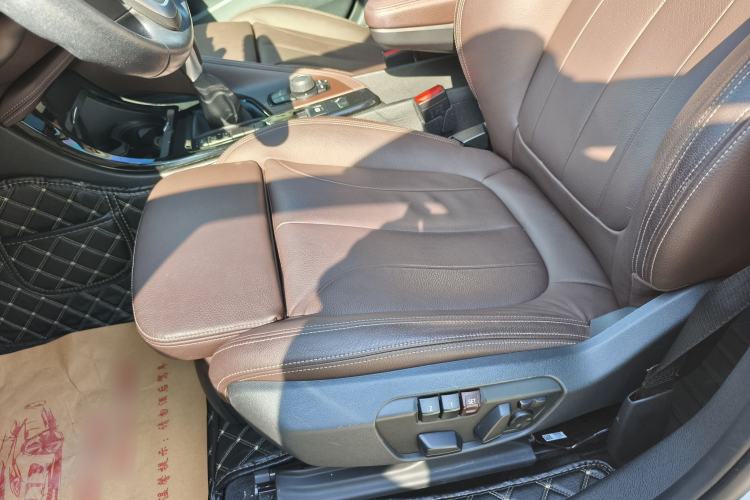 Used BMW X1 2018 sDrive18Li Luxury Model Interior 2