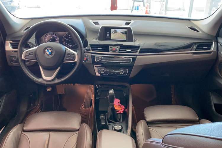 Used BMW X1 2018 sDrive18Li Luxury Model Interior 3