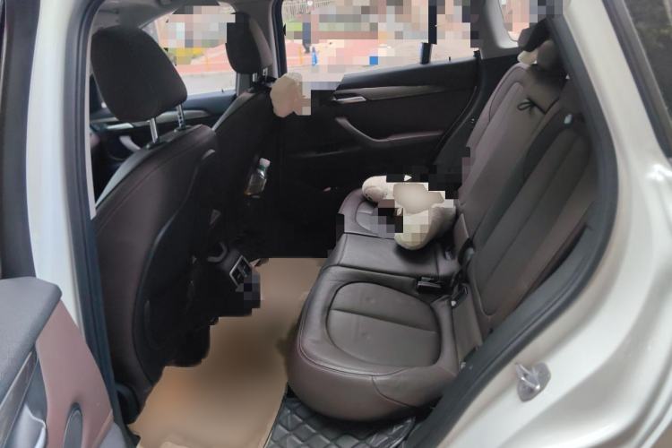 Used BMW X1 2018 xDrive20Li Luxury Edition Interior 4