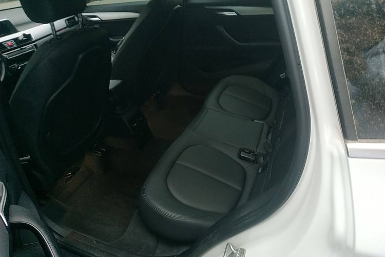 Used BMW X1 2018 sDrive18Li Fashion Model Interior 4