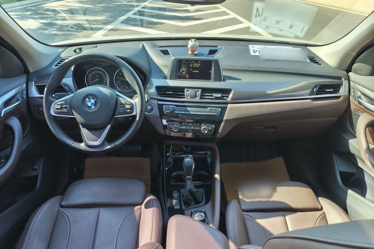 Used BMW X1 2018 sDrive18Li Luxury Model Interior 4