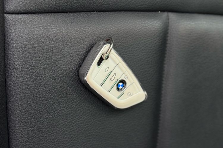Used BMW X1 2018 sDrive20Li Leading Model Interior 4