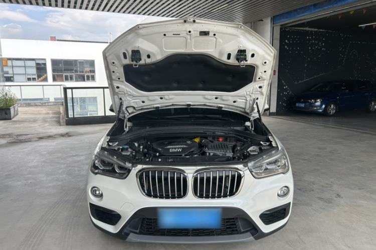 Used BMW X1 2018 sDrive20Li Leading Model Interior 7