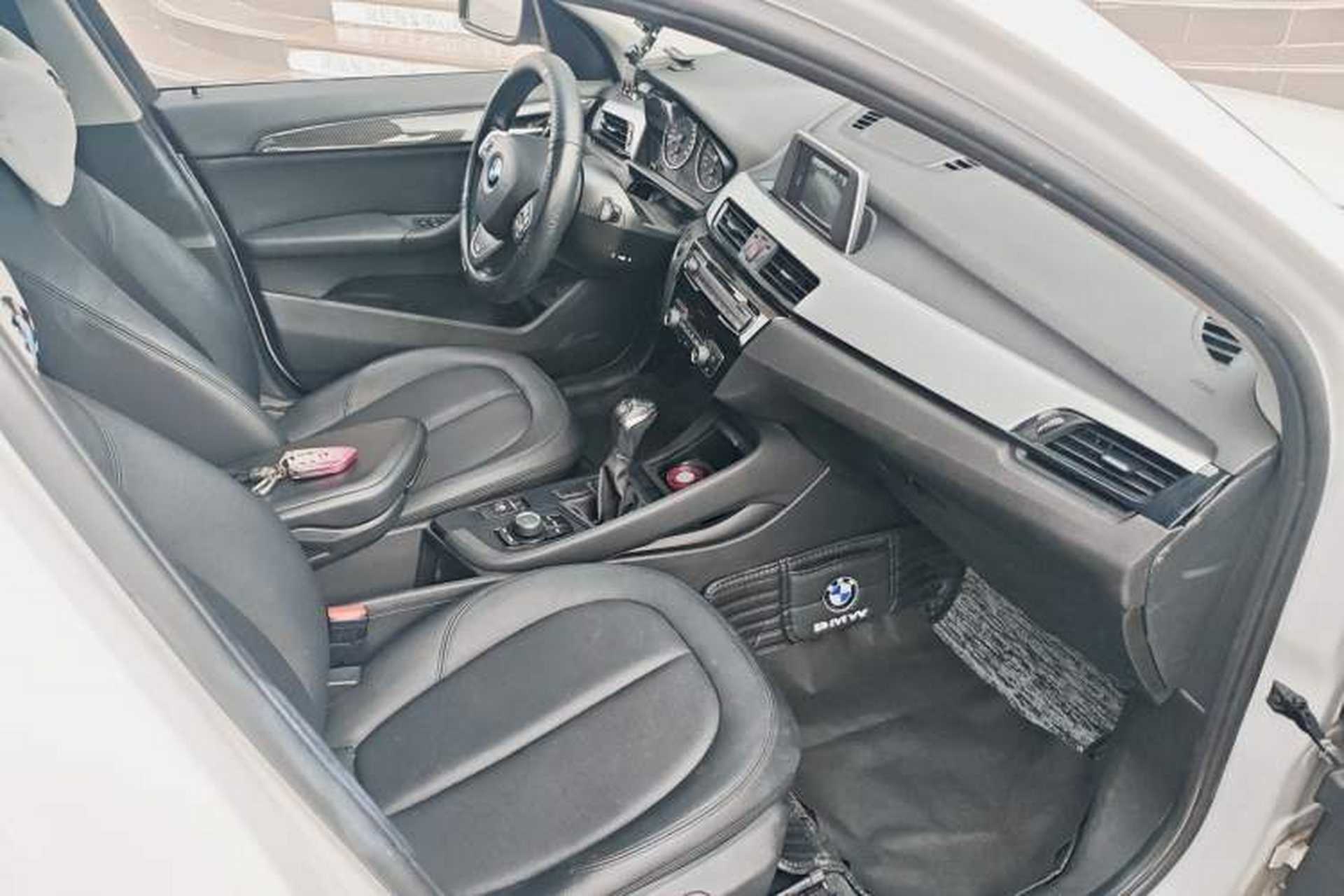 Used BMW X1 2018 sDrive20Li Leading Model Interior 8