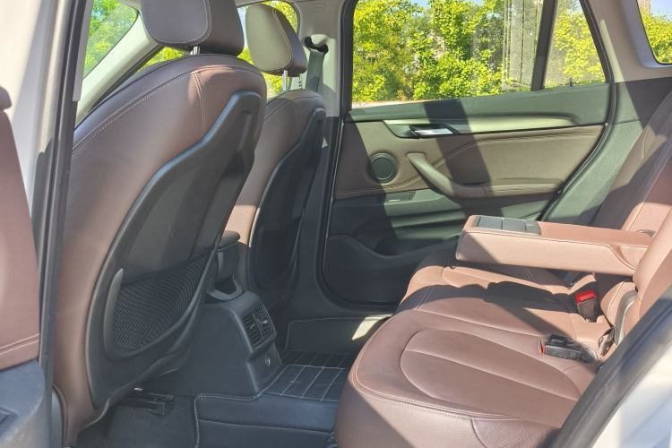 Used BMW X1 2018 sDrive18Li Luxury Model Interior 9