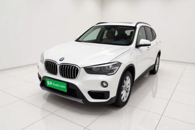 Używany BMW X1 2018 sDrive18Li Fashion Model
