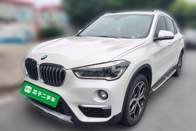 Used BMW X1 2018 sDrive18Li Luxury Model Guazi used car, China used car export, Used car for sale, Used cars, Cheapest cars for sale