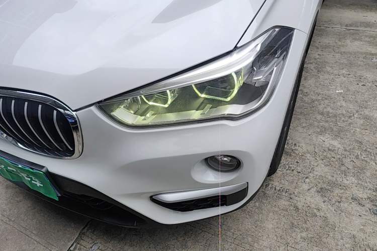 Used BMW X1 2018 sDrive18Li Luxury Model Left Front Headlight