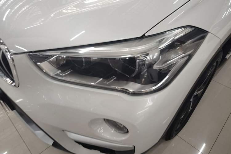 Used BMW X1 2018 sDrive18Li Luxury Model Left Front Headlight
