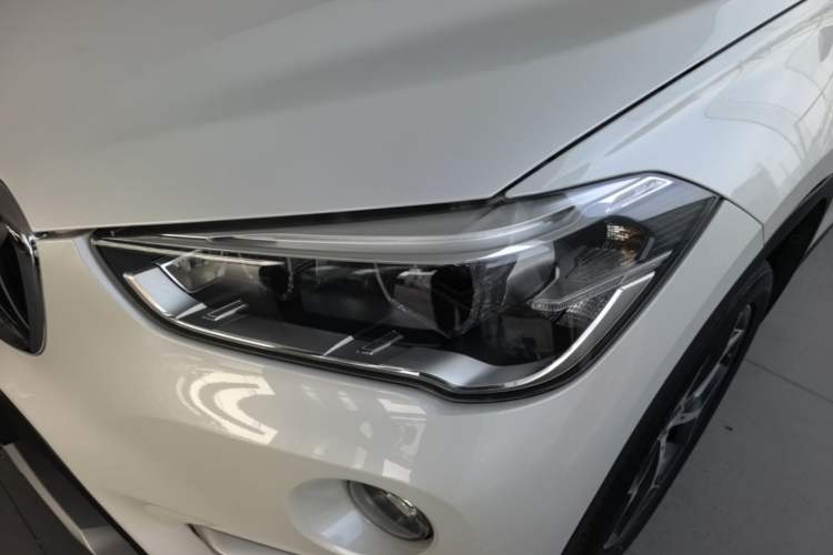 Used BMW X1 2018 sDrive18Li Luxury Model Left Front Headlight