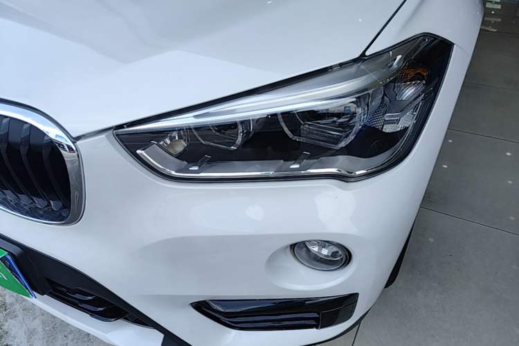 Used BMW X1 2018 sDrive18Li Luxury Model Left Front Headlight