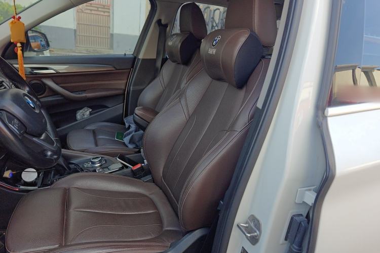 Used BMW X1 2018 xDrive20Li Luxury Edition Left Front Seat